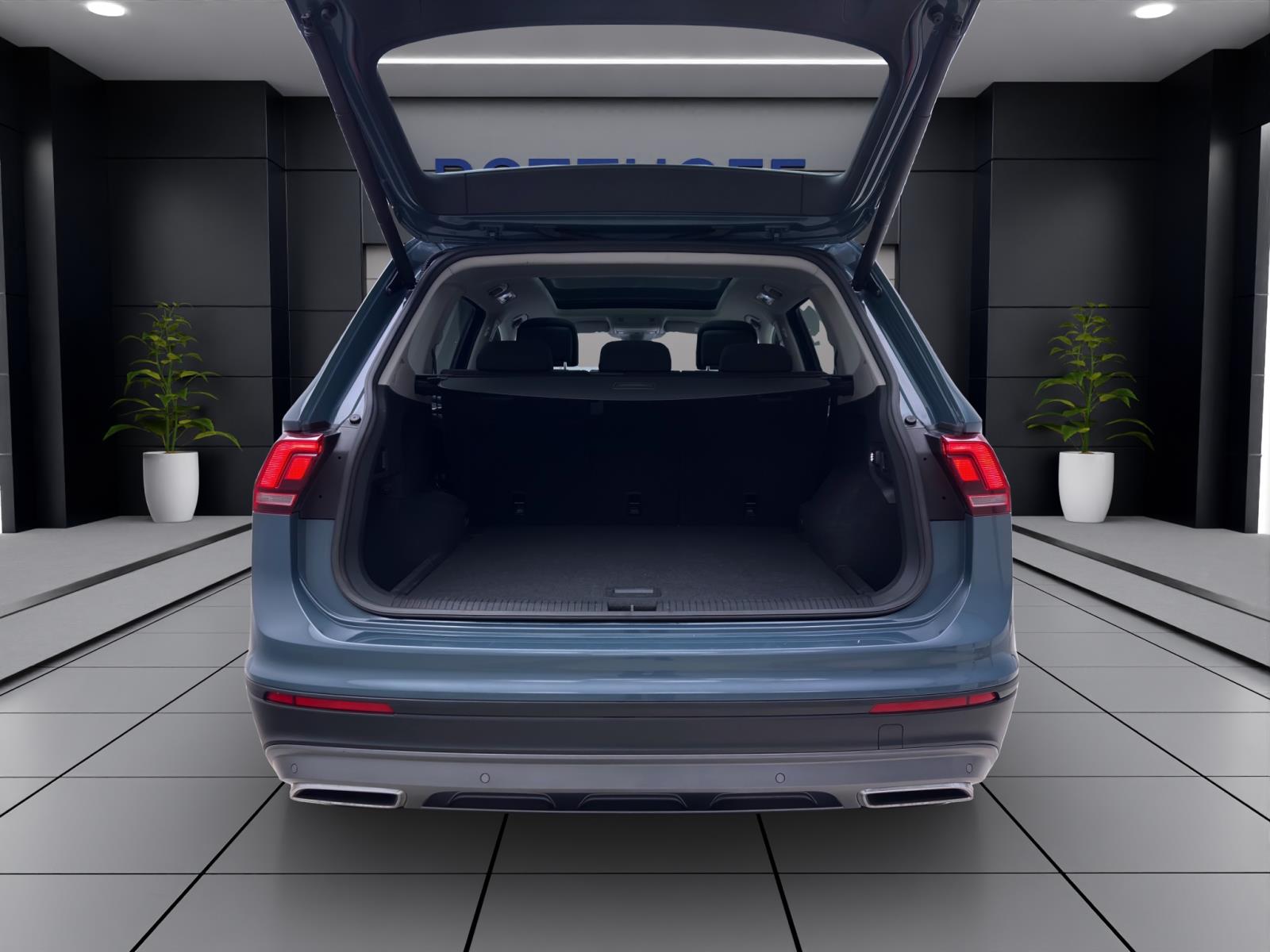 Volkswagen Tiguan Allspace 2.0 TDI DSG IQ.DRIVE STDHZG PANO AHK