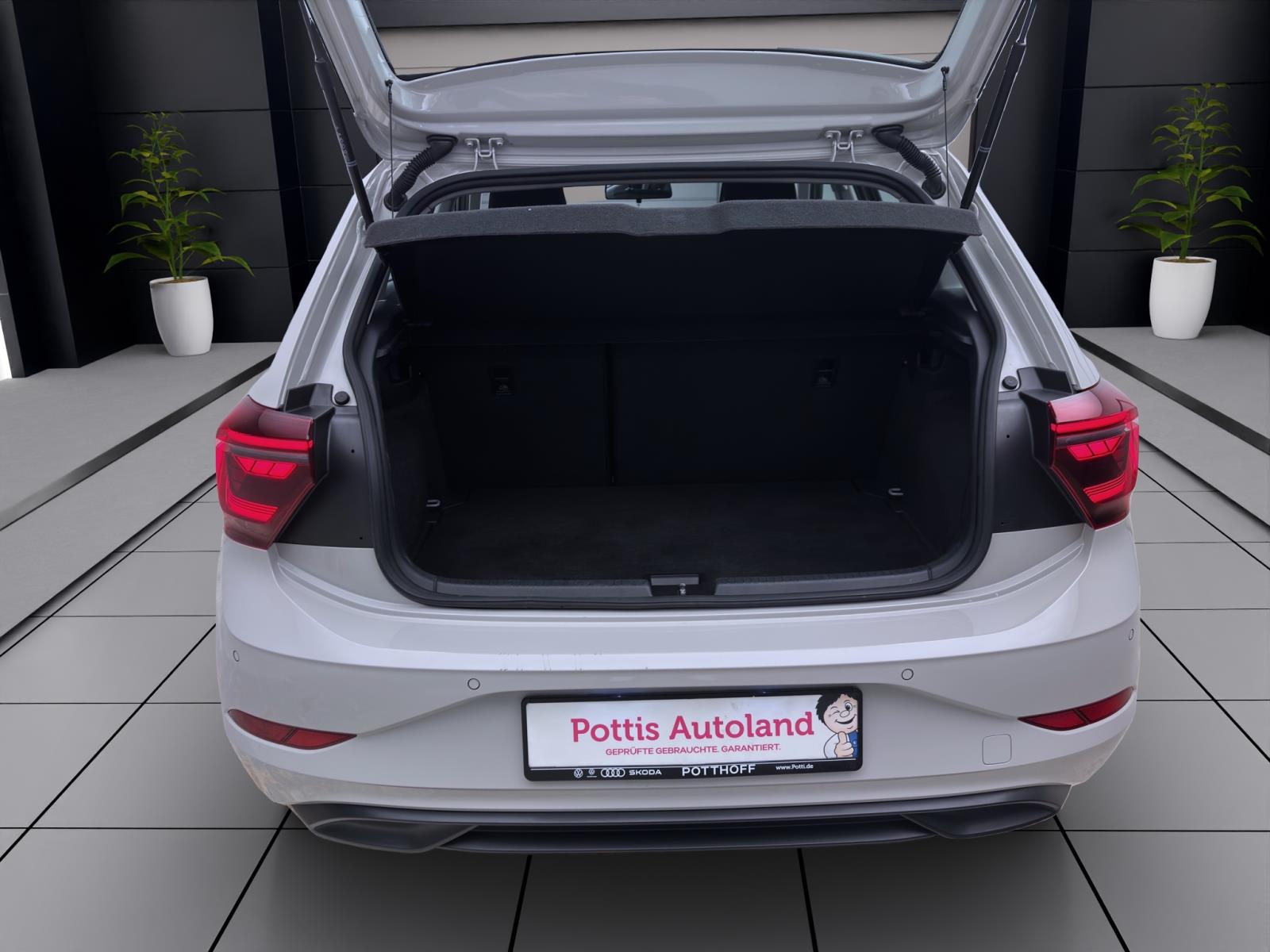 Volkswagen Polo 1.0 TSI DSG STYLE LM15 PDC LED SITZHZG