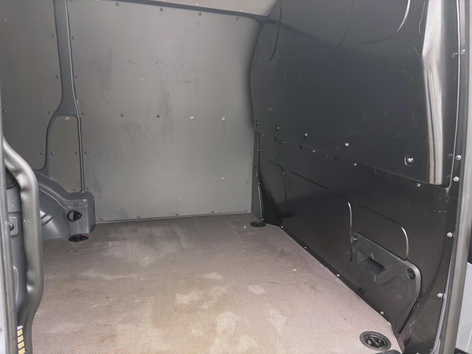 Volkswagen T6.1 Transporter Kasten 2.0 TDI ECO PROFI NAVI KAMERA AHK