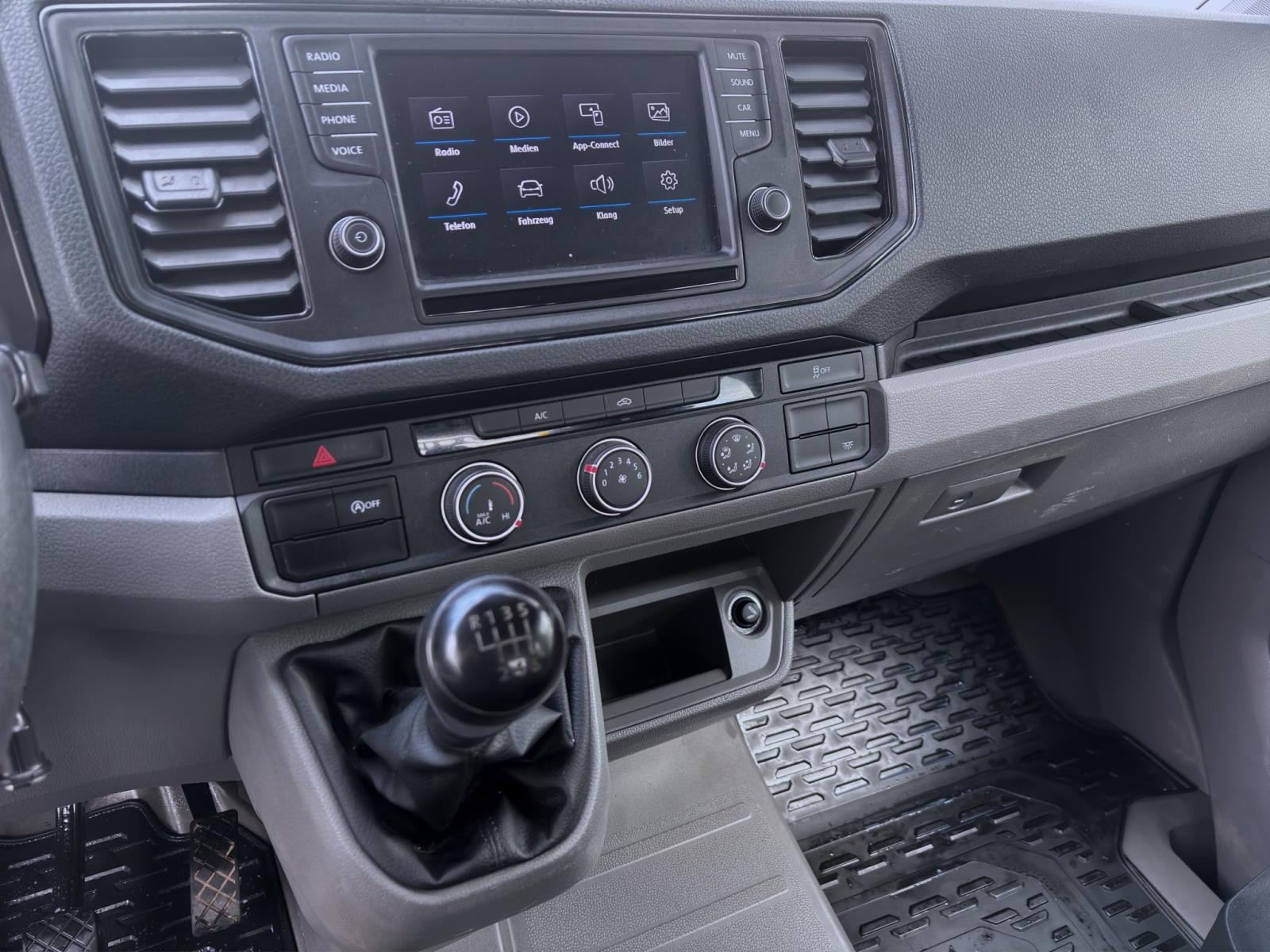Volkswagen Crafter Pritsche 35 TDI DOKA LANG AHK KLIMA GANZJAHR