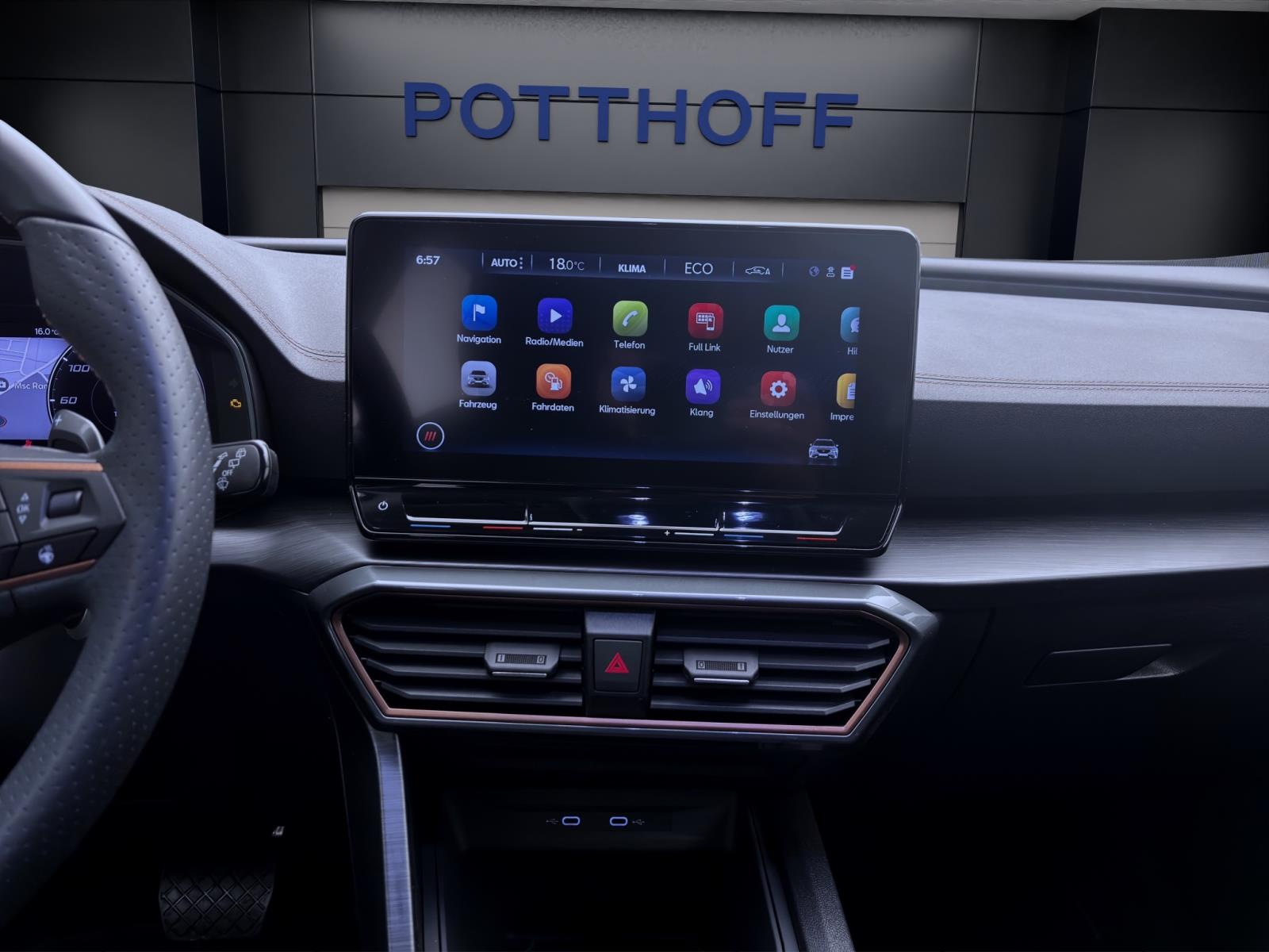 Cupra Formentor 1.4 eHybrid NAVI KLIMA PDC LED
