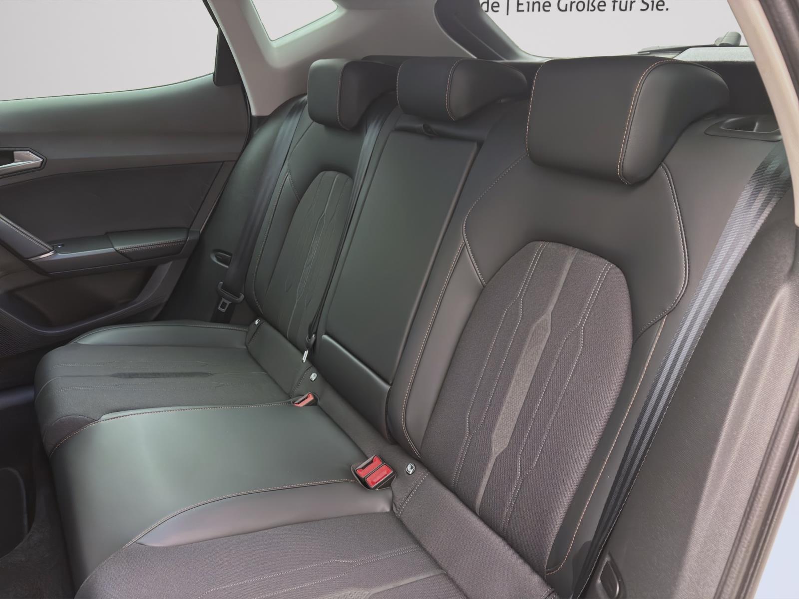 Cupra Formentor 1.4 eHybrid NAVI KLIMA PDC LED