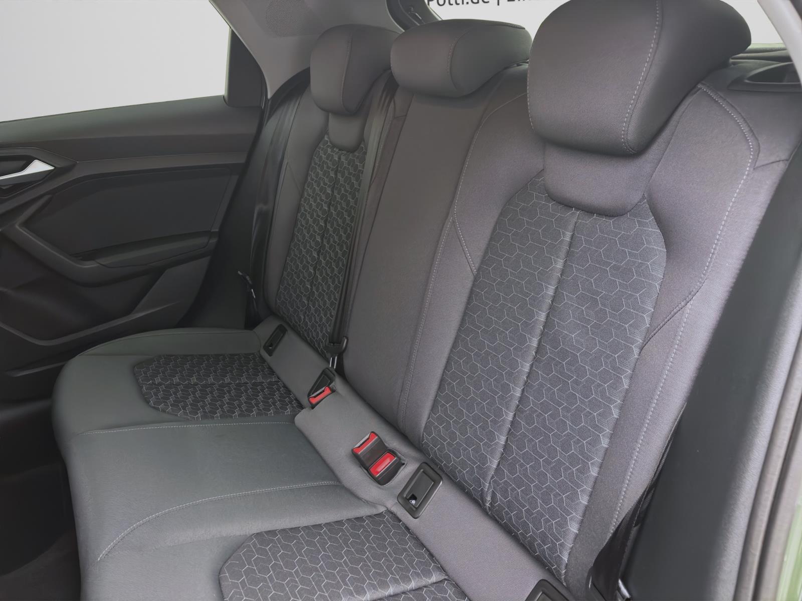 Audi A1 Sportback 30 TFSI S LINE LM17 SITZHZG VIRTUAL
