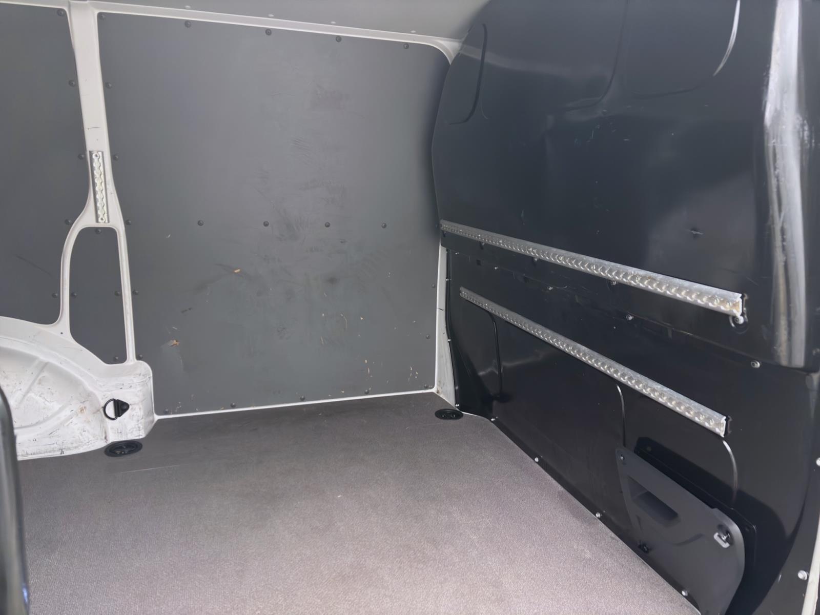 Volkswagen T6.1 Transporter Kasten 2.0 TDI ECO PROFI KLIMA NAVI AHK