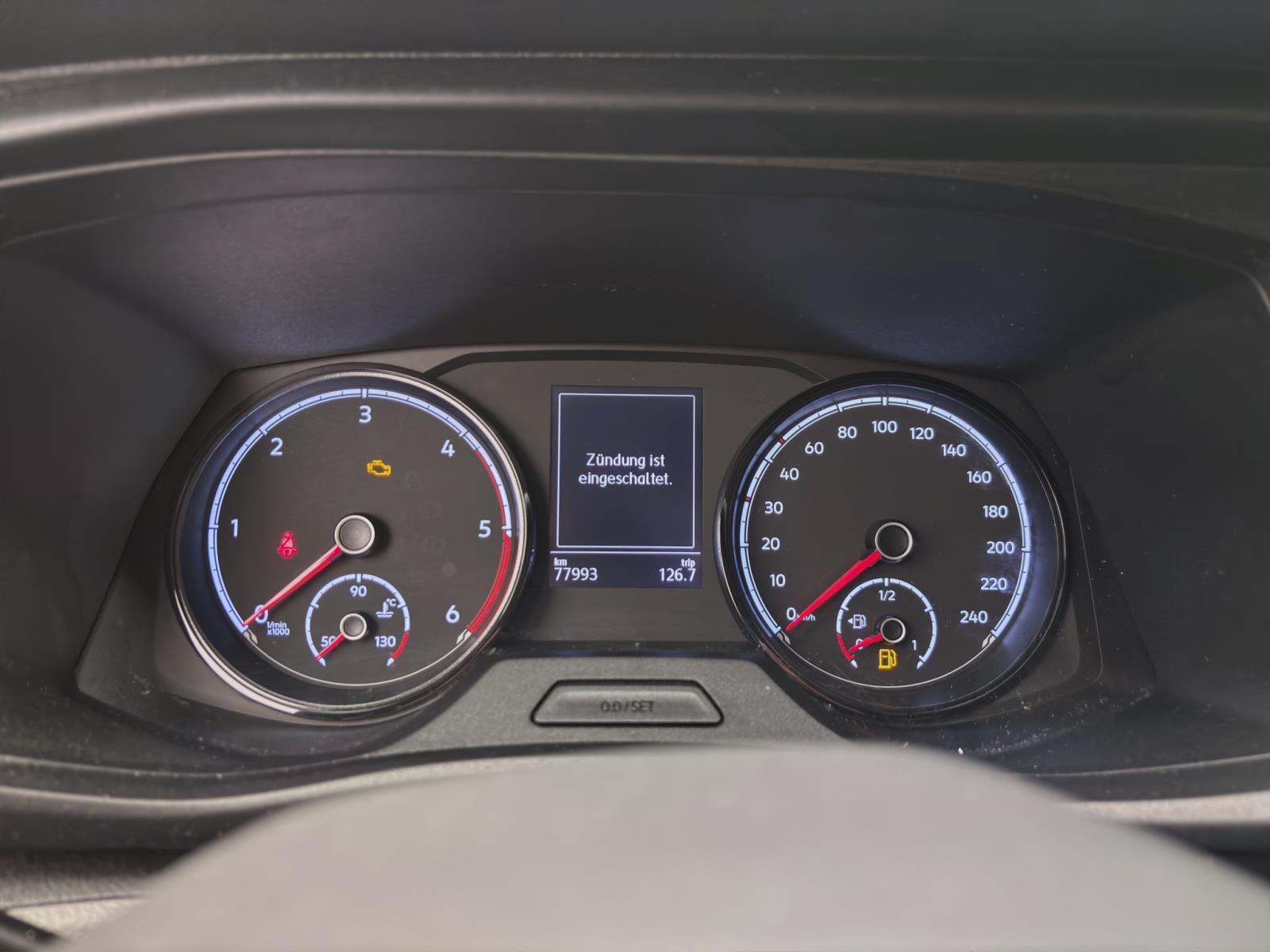 Volkswagen T6.1 Transporter Kombi 2.0 TDI FWD KLIMA PDC