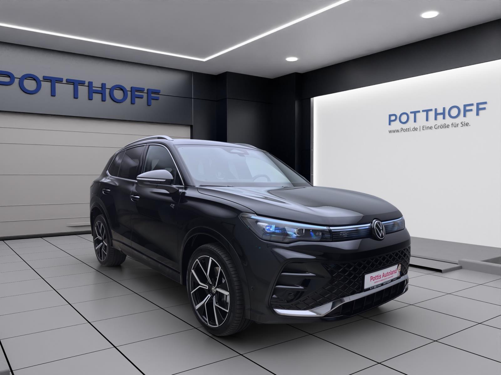 Volkswagen Tiguan 2.0 TDI DSG 4M R-LINE NAVI AHK KAMERA