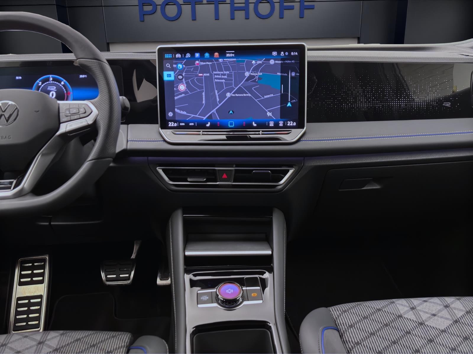 Volkswagen Tiguan 2.0 TDI DSG 4M R-LINE NAVI AHK KAMERA