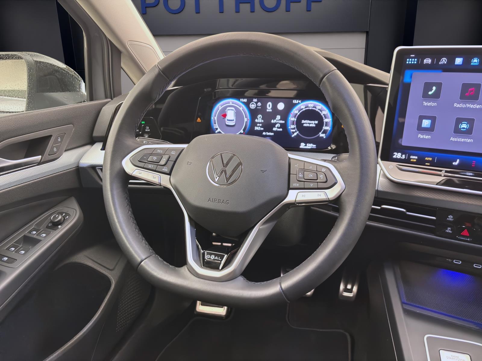 Volkswagen Golf 2.0 TDI DSG GOAL AHK NAVI SITZHZG