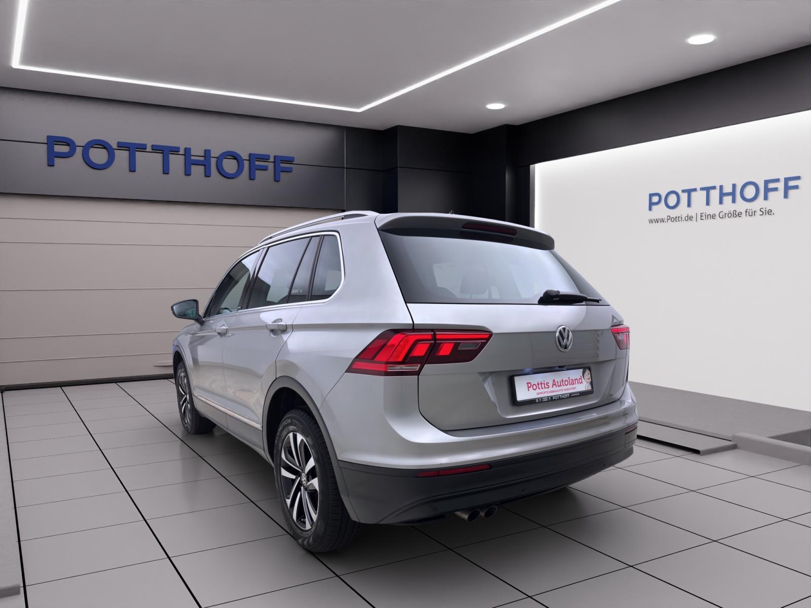 Volkswagen Tiguan 2.0 TDI DSG 4M IQ.DRIVE PANO AHK NAVI ACC
