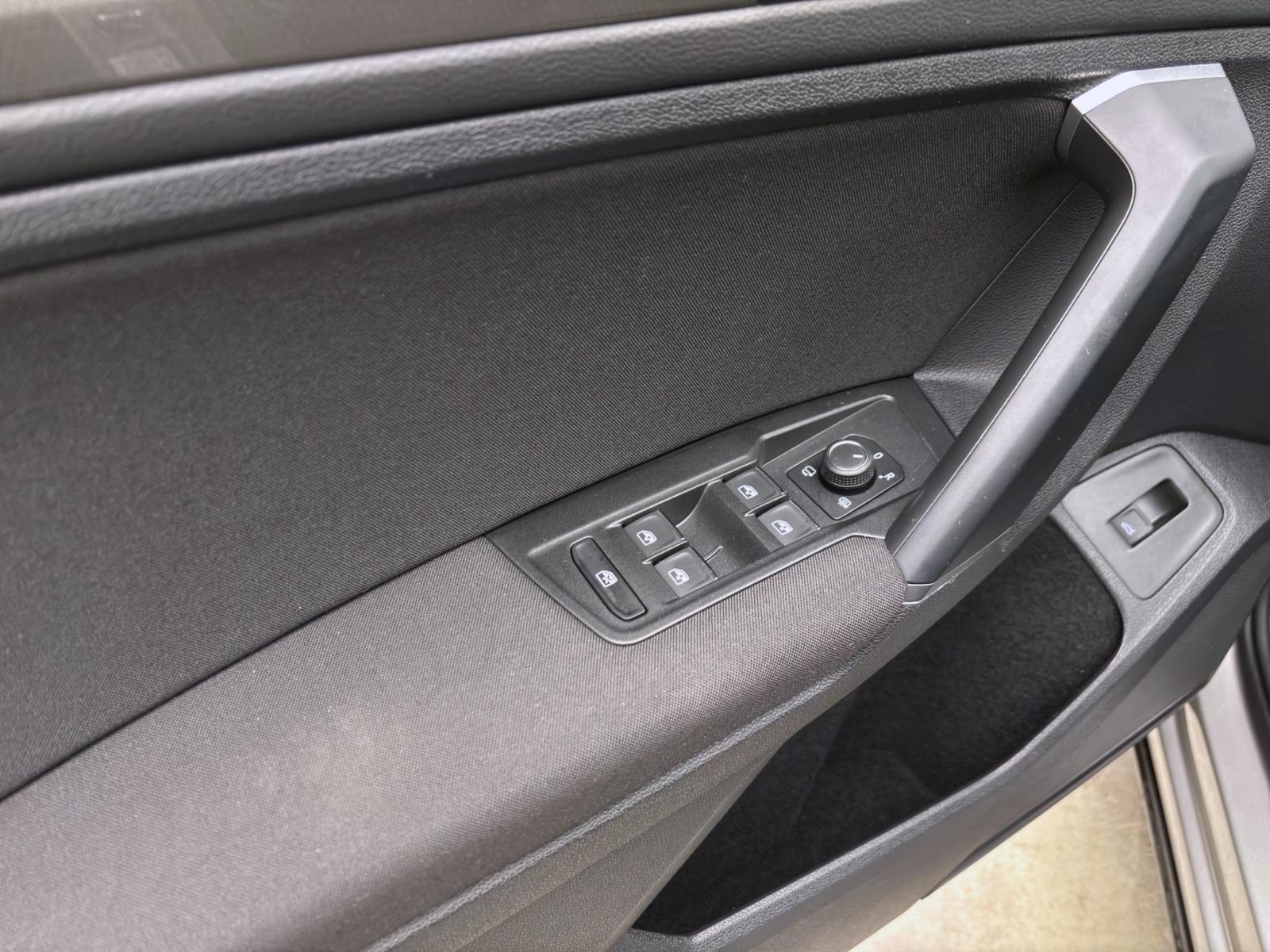 Volkswagen Tiguan 2.0 TDI DSG 4M IQ.DRIVE PANO AHK NAVI ACC