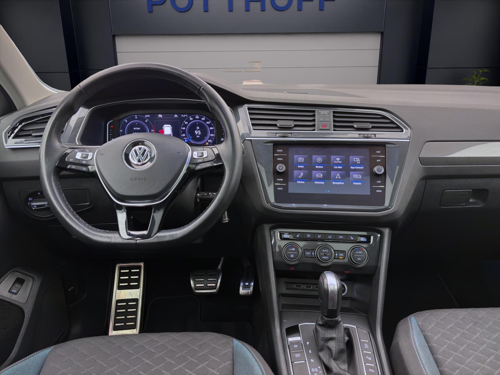 Volkswagen Tiguan 2.0 TDI DSG 4M IQ.DRIVE PANO AHK NAVI ACC