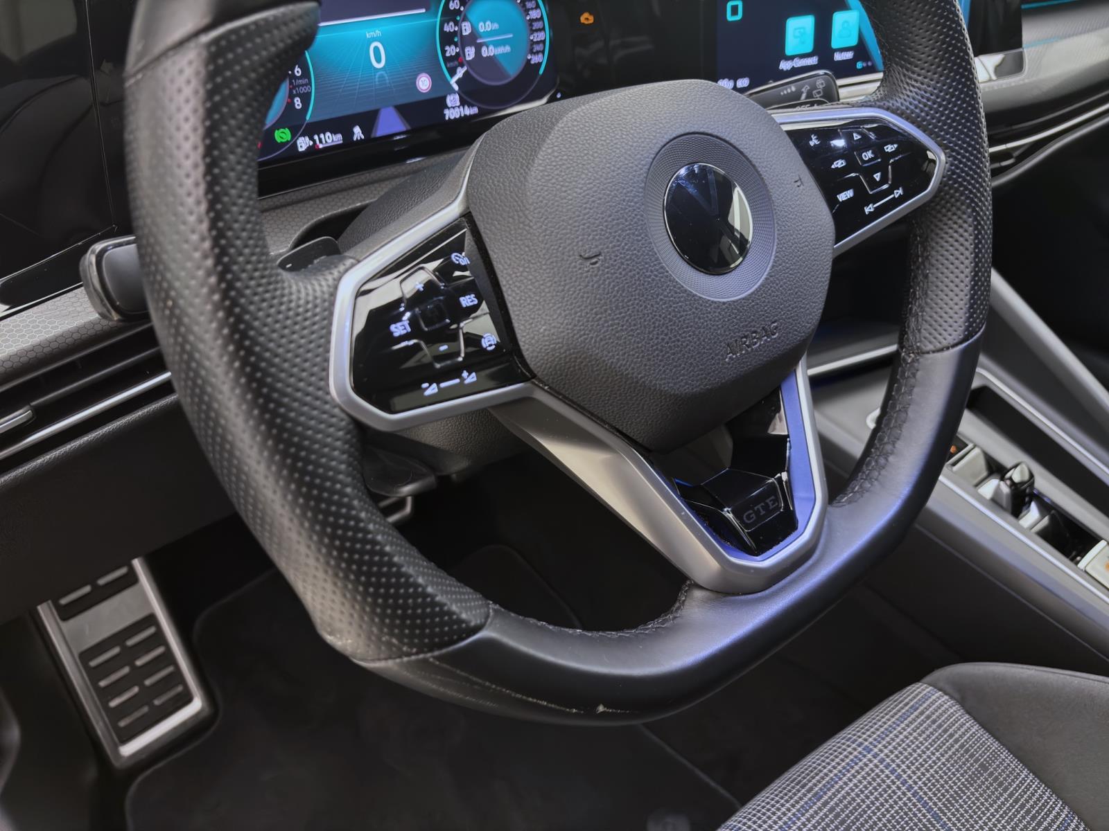 Volkswagen Golf GTE NAVI KLIMA PDC LED LM17