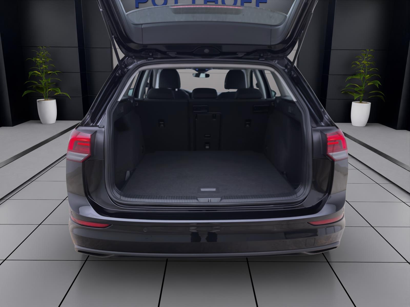 Volkswagen Golf Variant 1.0 eTSI DSG LIFE NAVI AHK KAMERA PDC