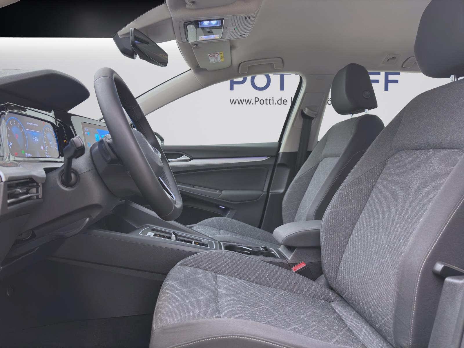 Volkswagen Golf Variant 1.0 eTSI DSG LIFE NAVI AHK KAMERA PDC