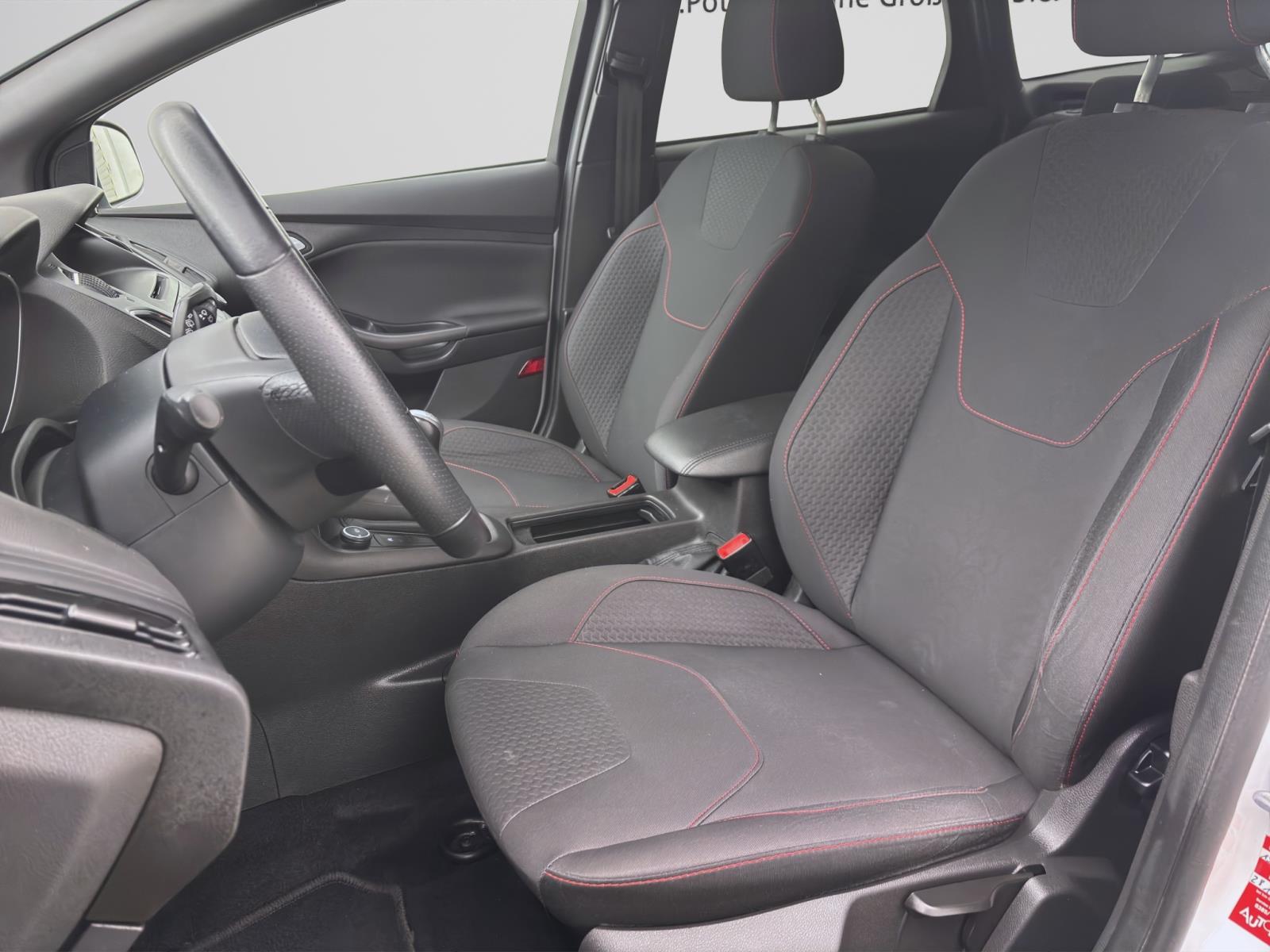 Ford Focus Turnier 1.0 EcoBoost ST-LINE SITZHZG GRA KLIMA