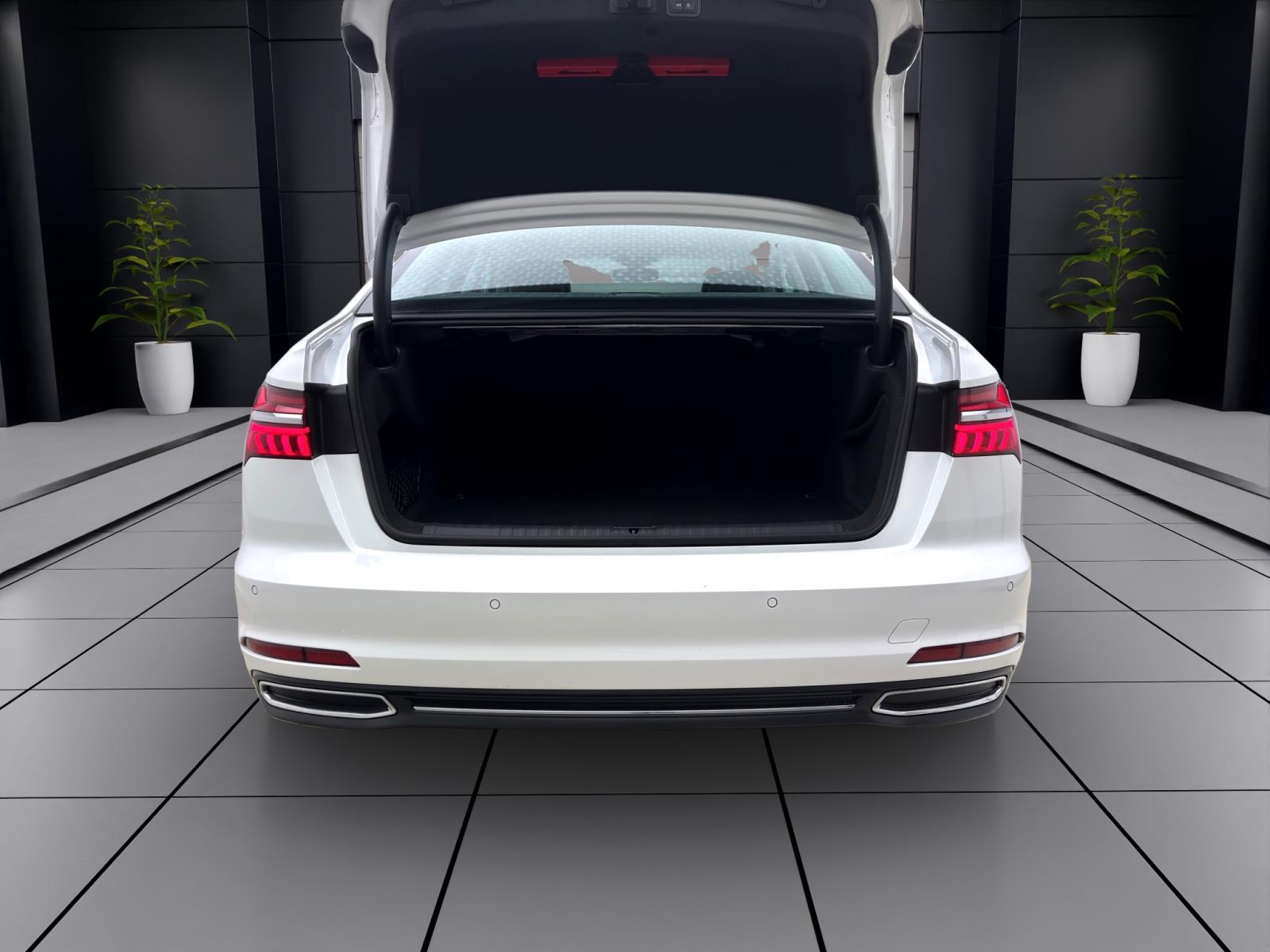 Audi A6 45 TDI Q DESIGN AHK HD-MATRIX NAVI+