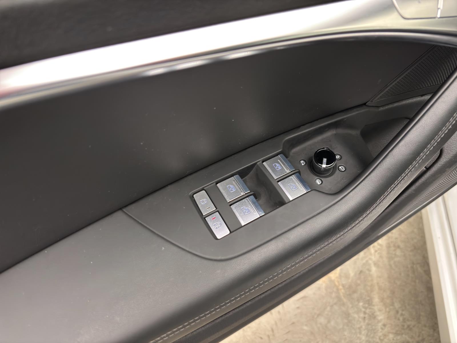 Audi A6 allroad 50 TDI Q STANDHZG PANO AHK NAVI+ MATRIX