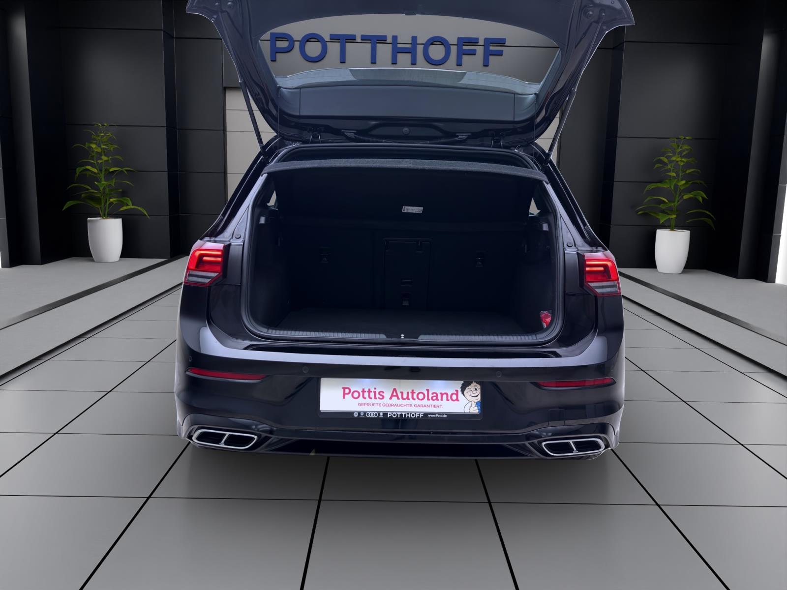 Volkswagen Golf 1.5 eTSI DSG R-LINE NAVI ACC LED PDC