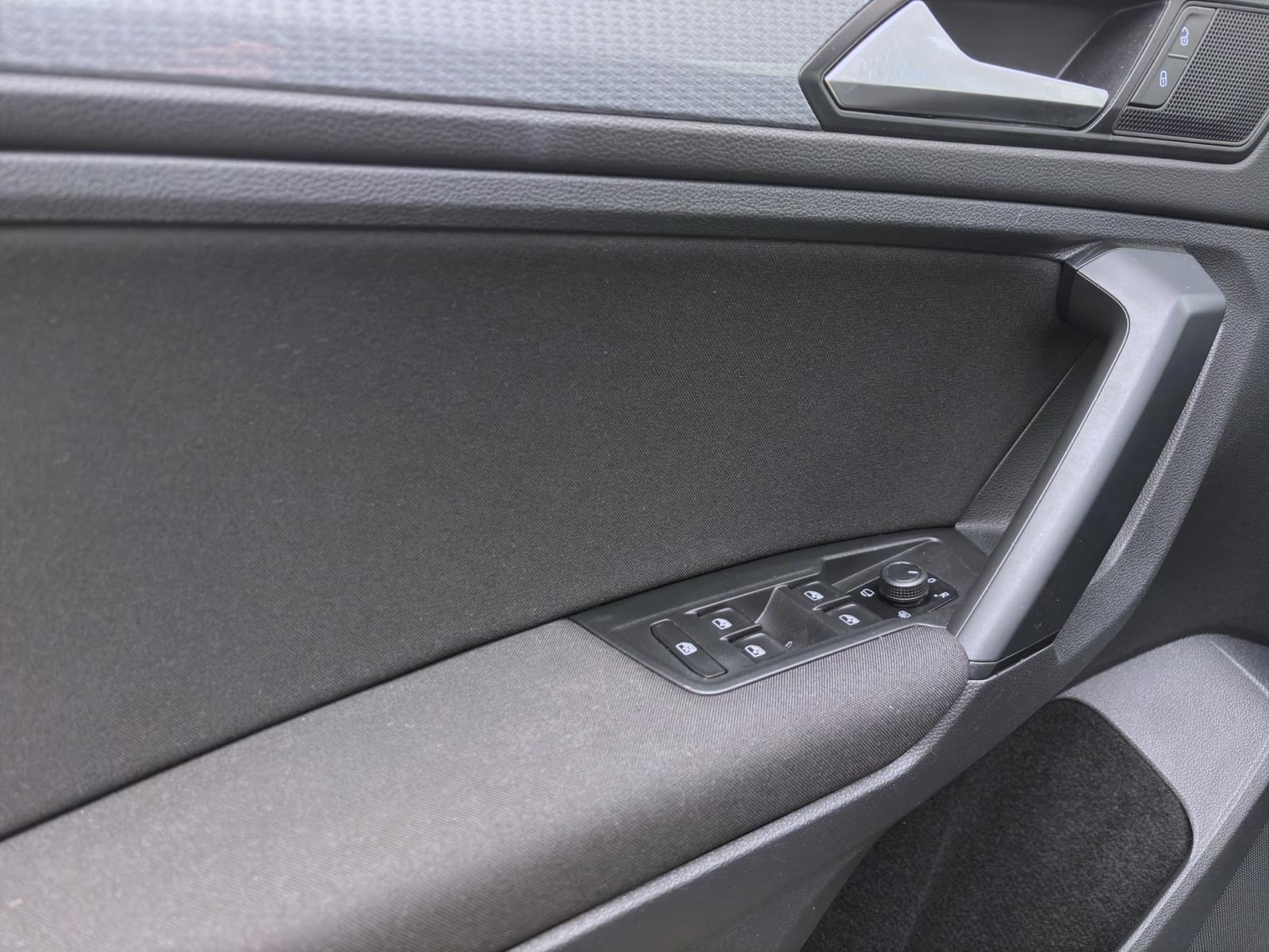 Volkswagen Tiguan 1.5 TSI LIFE AHK KAMERA NAVI APP