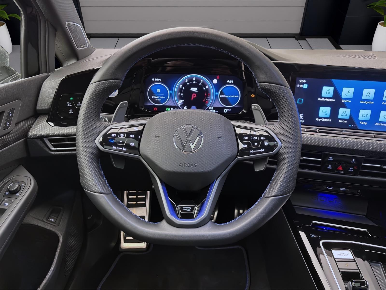 Volkswagen Golf Variant R PANO NAVI KAMERA IQ.LIGHT