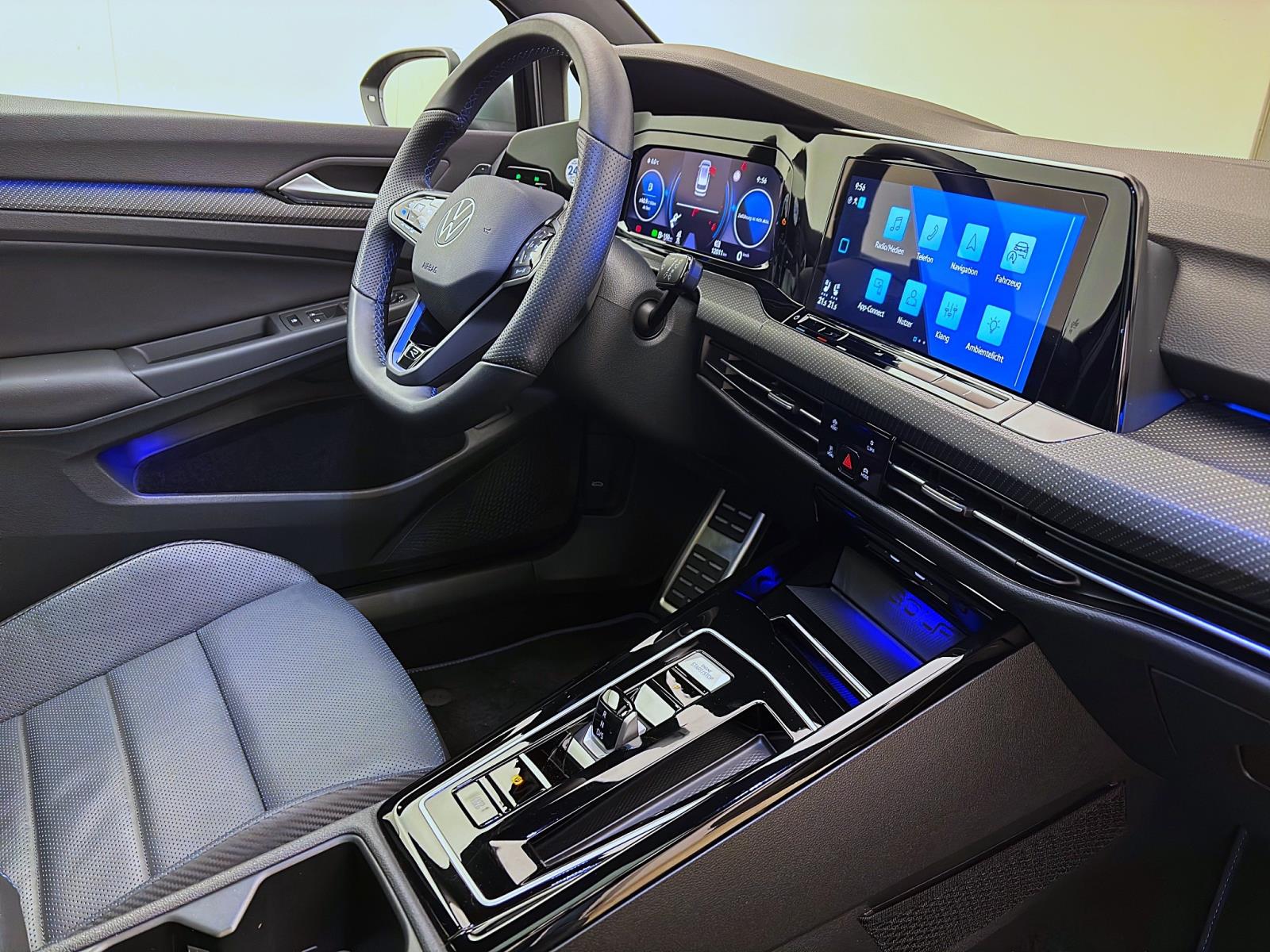 Volkswagen Golf Variant R PANO NAVI KAMERA IQ.LIGHT