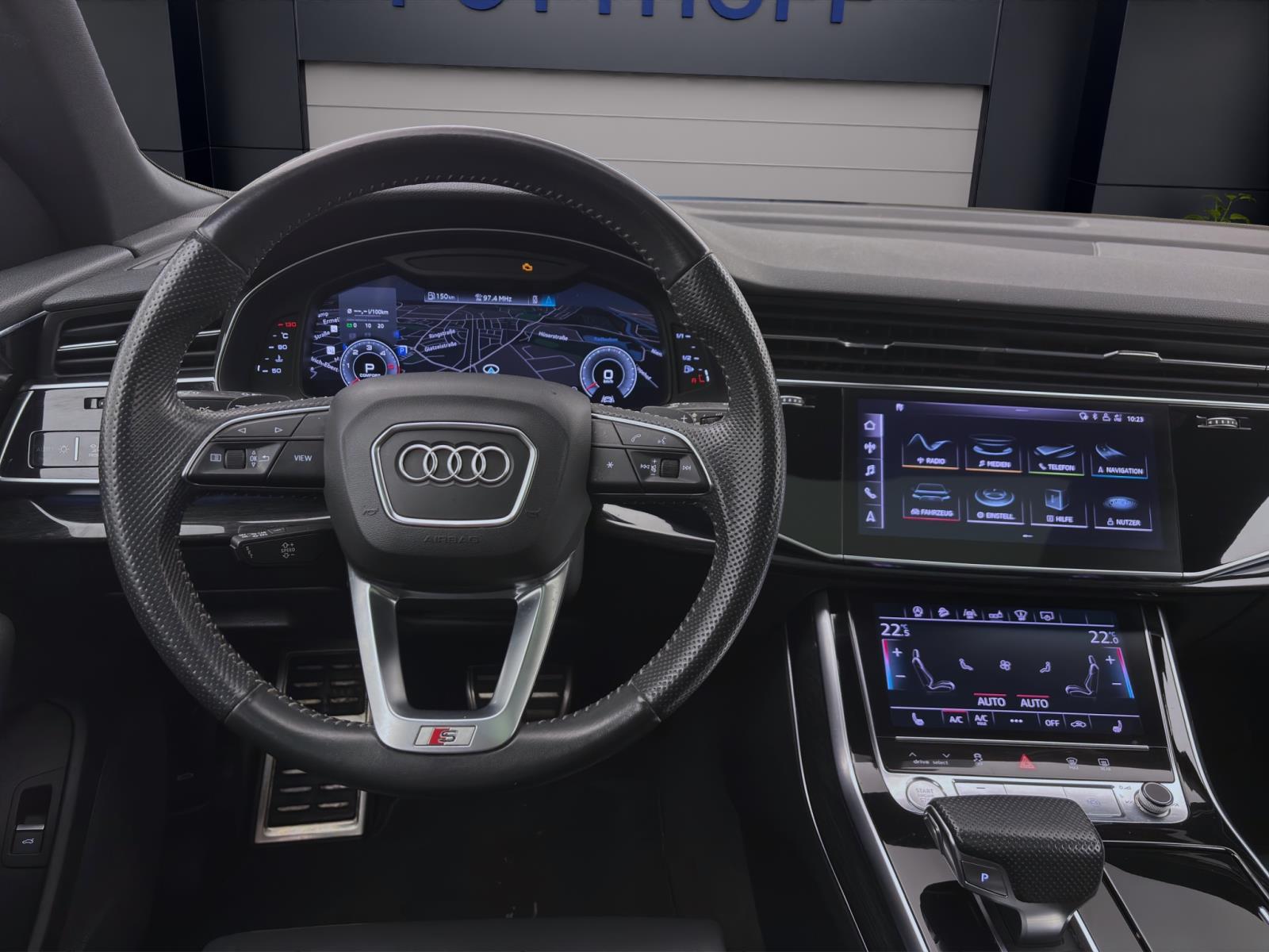 Audi Q8 50 TDI Q S LINE PANO NAVI+ HuD KAMERA