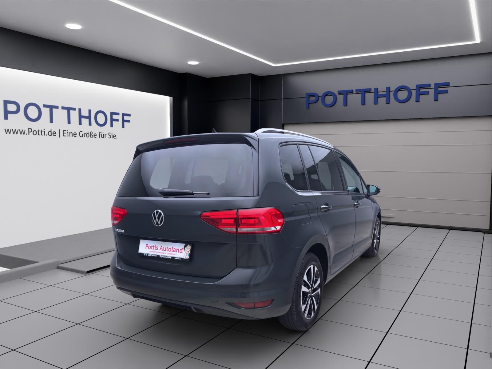 Volkswagen Touran 1.5 TSI DSG UNITED NAVI PDC KLIMA LM16