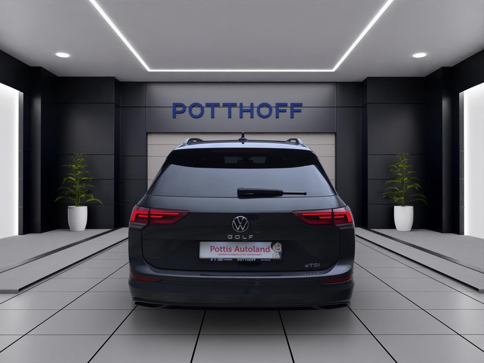 Volkswagen Golf Variant 1.0 eTSI DSG LIFE LM18 NAVI AHK KAMERA