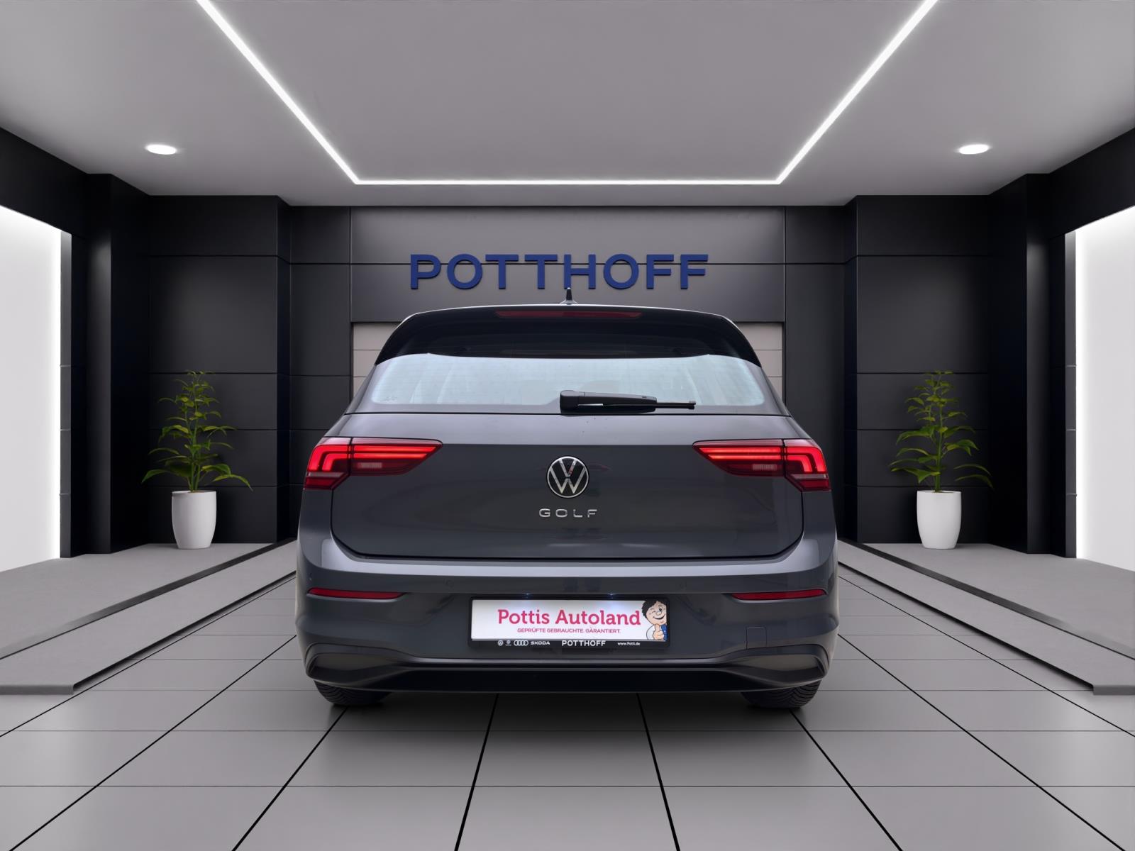 Volkswagen Golf 1.5 TSI LIFE AHK NAVI SITZHZG GRA