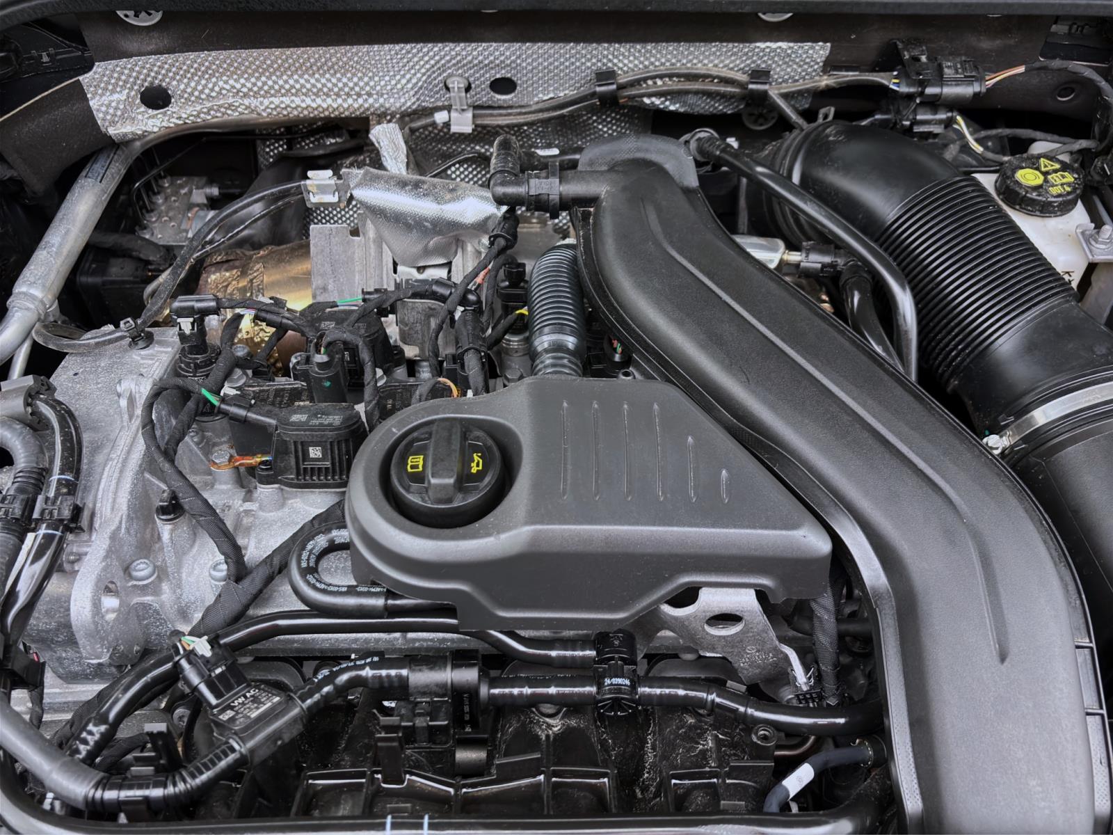 Volkswagen Golf 1.5 TSI LIFE AHK NAVI SITZHZG GRA