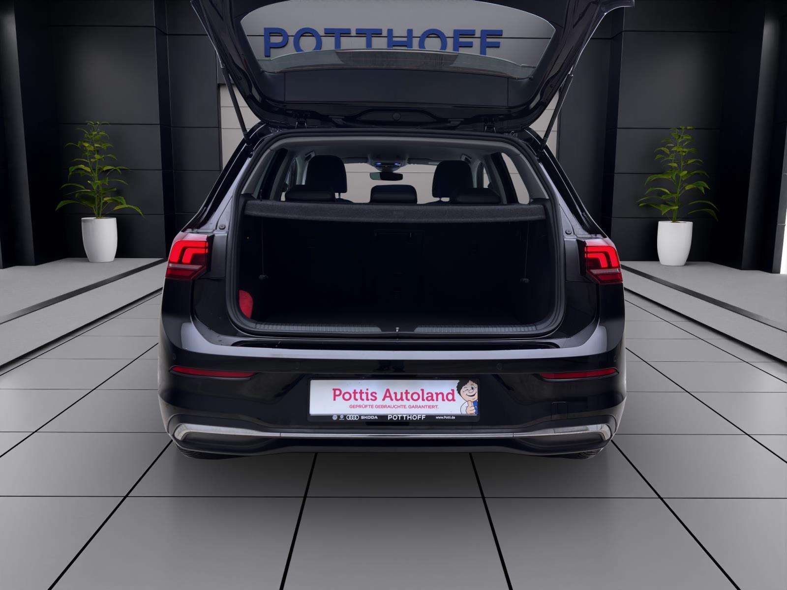 Volkswagen Golf 1.5 TSI GOAL NAVI AHK PDC LED