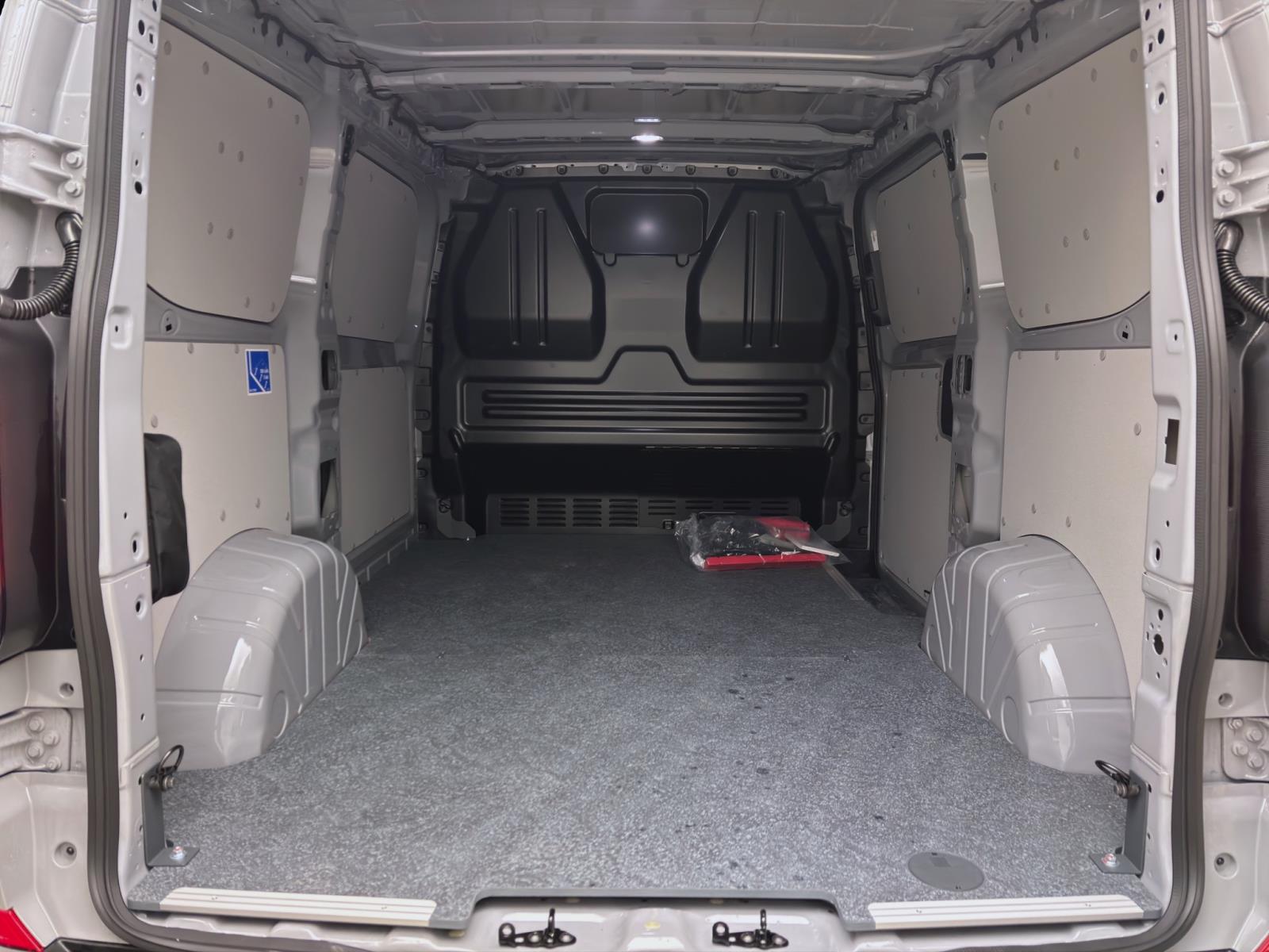 Volkswagen T7 Transporter Kasten 2.0 TDI NEW TRANSPORTER KAMERA HECKTÜREN