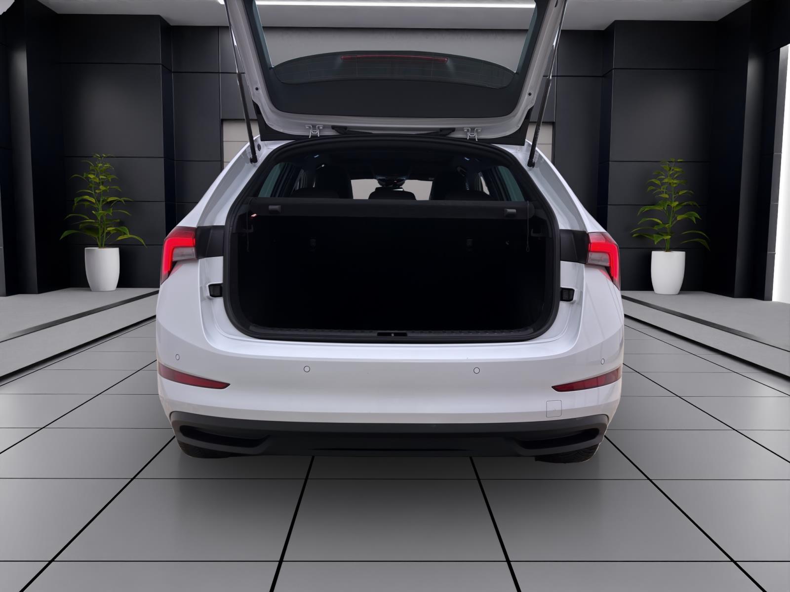 Skoda Scala 1.5 TSI DSG STYLE PANO LM16 KLIMA PDC