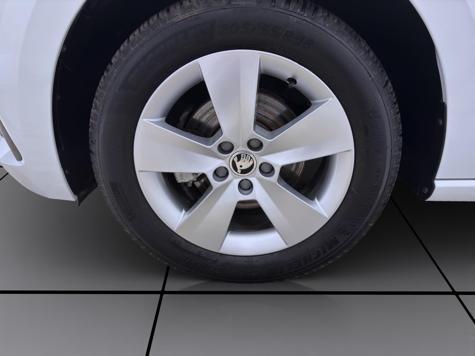 Skoda Scala 1.5 TSI DSG STYLE PANO LM16 KLIMA PDC