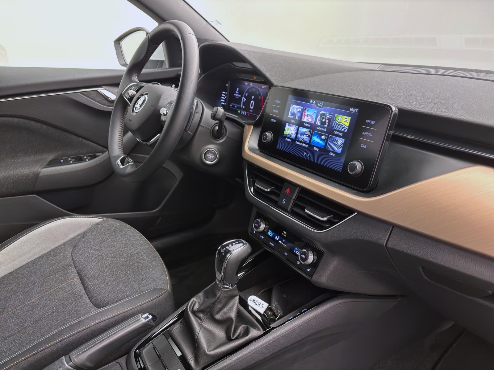 Skoda Scala 1.5 TSI DSG STYLE PANO LM16 KLIMA PDC