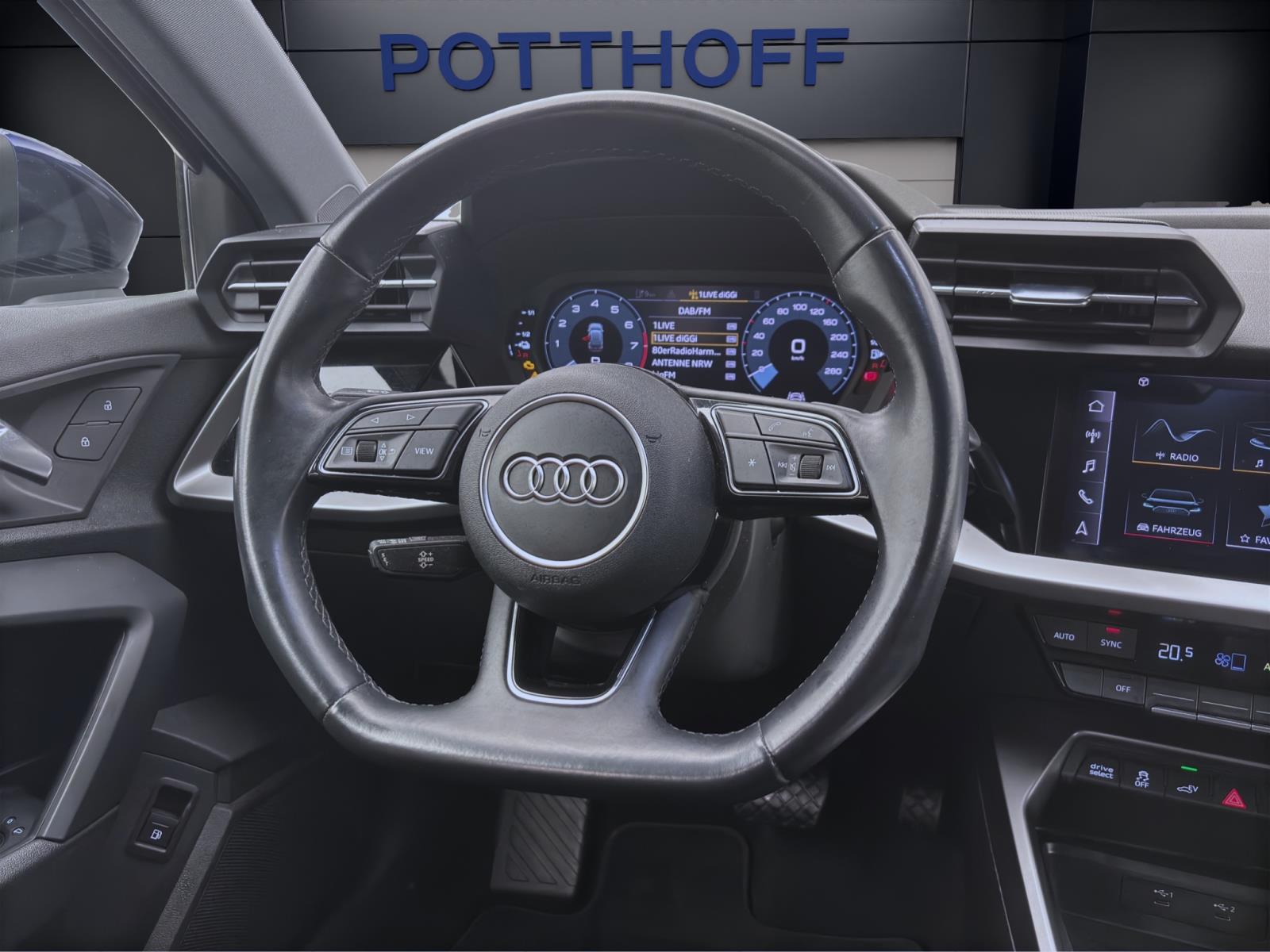 Audi A3 Sportback 40 TFSIe S LINE KLIMA PDC DAB+