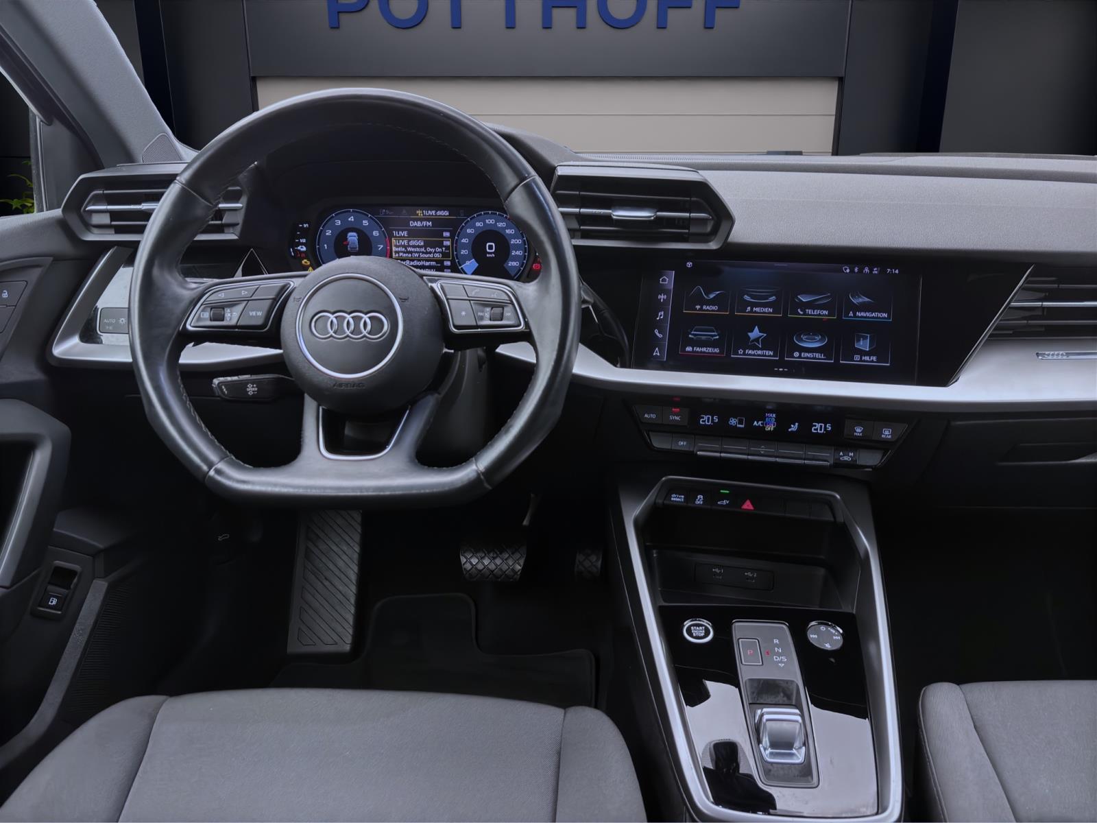 Audi A3 Sportback 40 TFSIe S LINE KLIMA PDC DAB+
