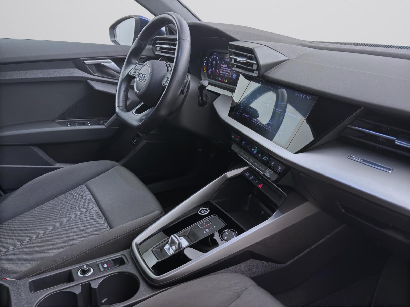 Audi A3 Sportback 40 TFSIe S LINE KLIMA PDC DAB+