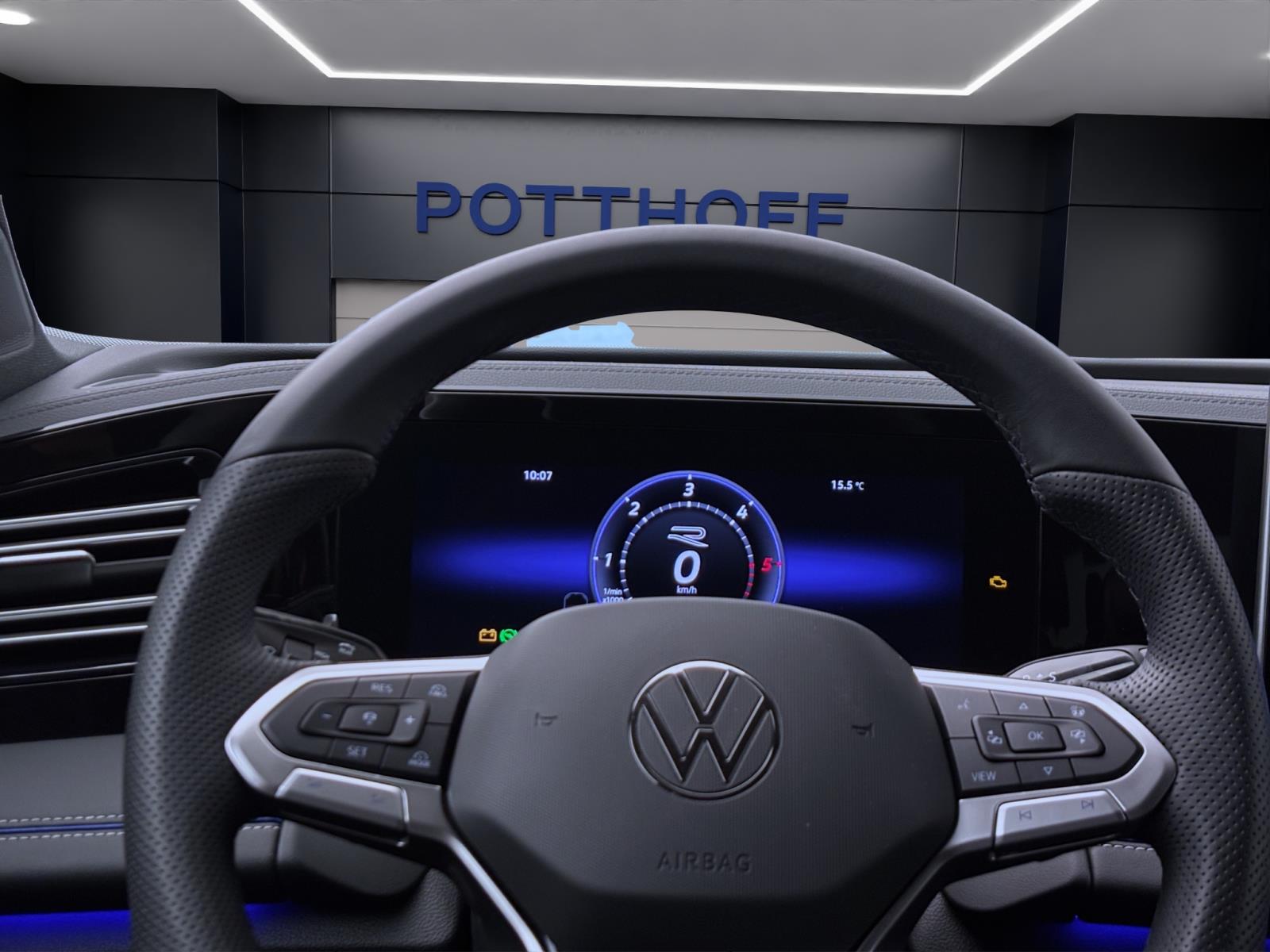 Volkswagen Tiguan 2.0 TDI DSG R-LINE STDHZG AHK NAVI LM19