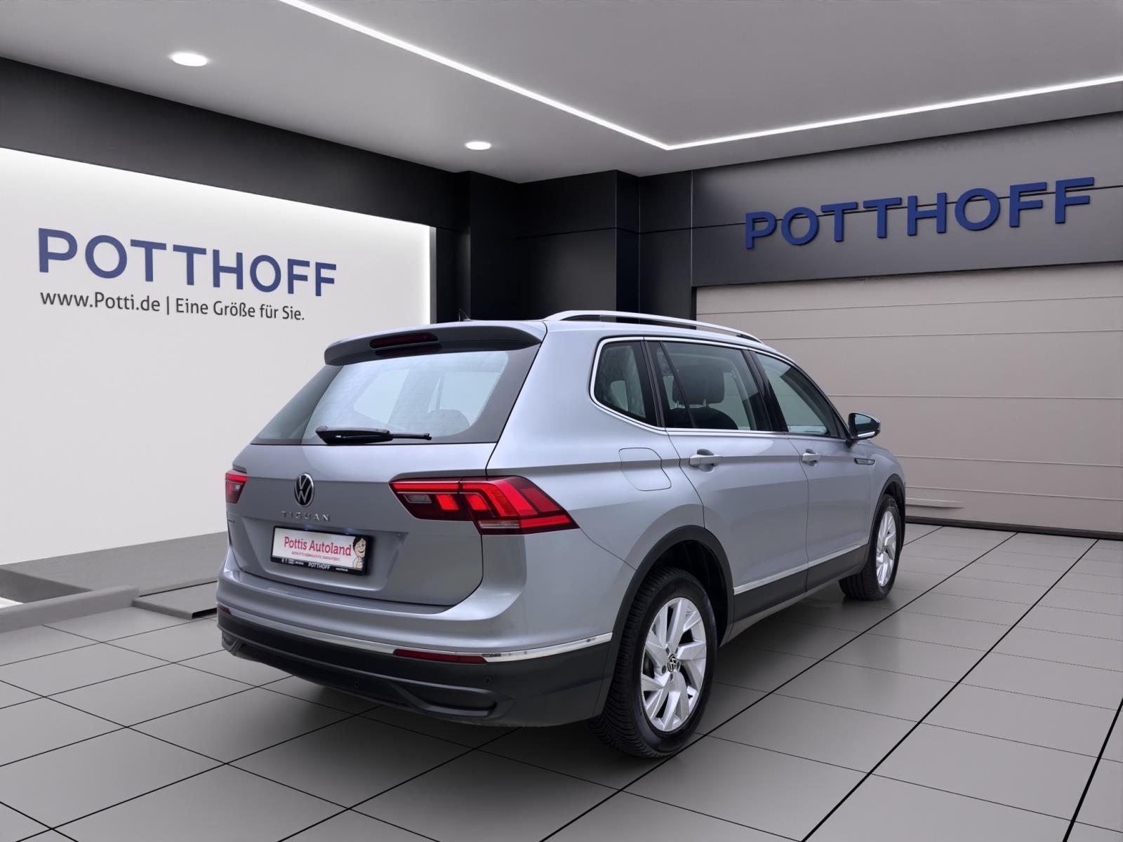 Volkswagen Tiguan Allspace 2.0 TDI DSG LIFE HuD LM18 NAVI AHK