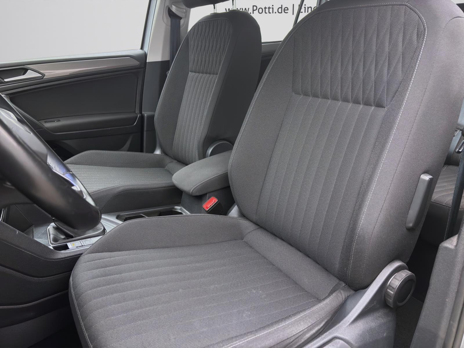Volkswagen Tiguan Allspace 2.0 TDI DSG LIFE HuD LM18 NAVI AHK