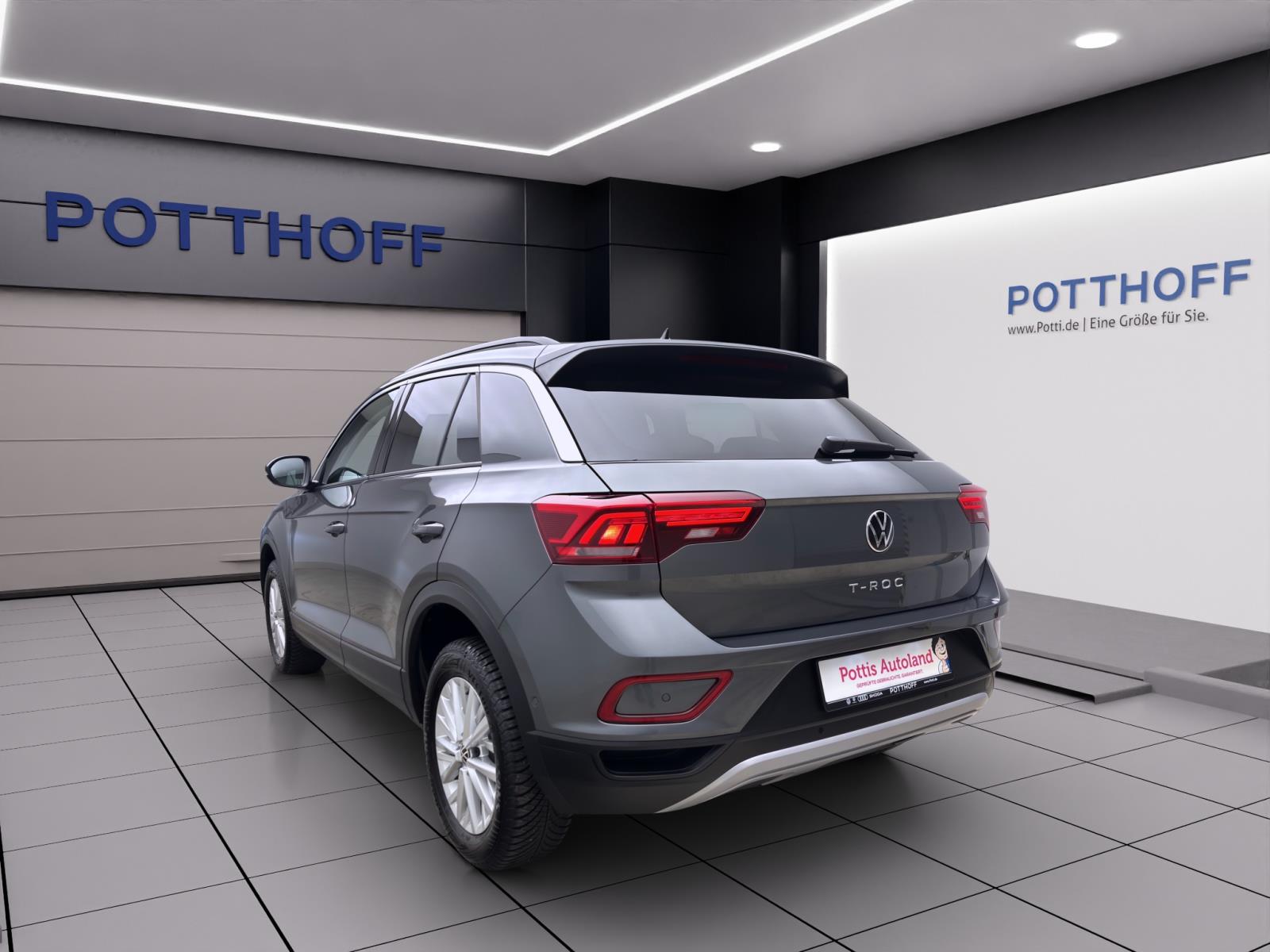 Volkswagen T-Roc 1.0 TSI LIFE NAVI LED PDC LM16