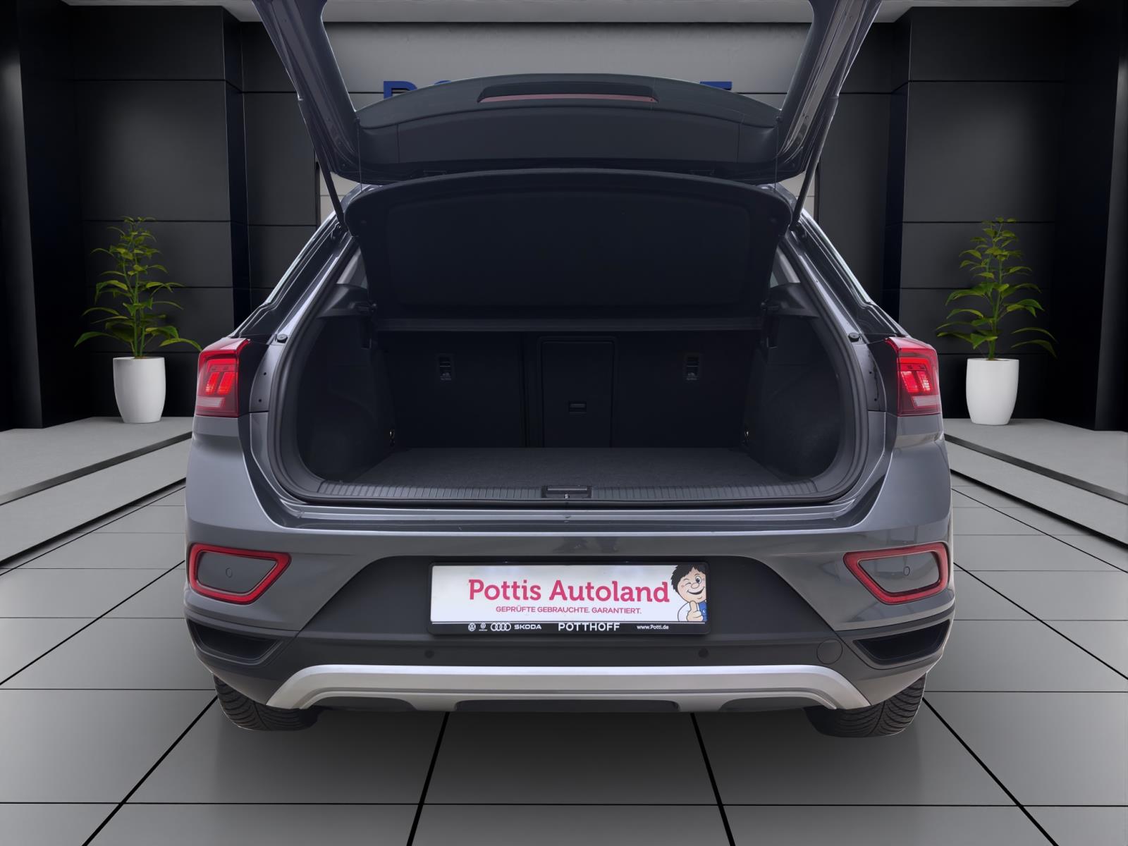 Volkswagen T-Roc 1.0 TSI LIFE NAVI PDC LED KLIMA