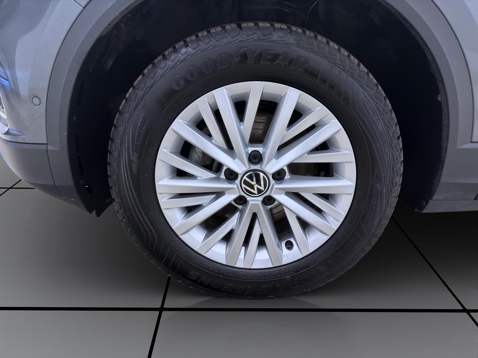 Volkswagen T-Roc 1.0 TSI LIFE NAVI PDC LED KLIMA