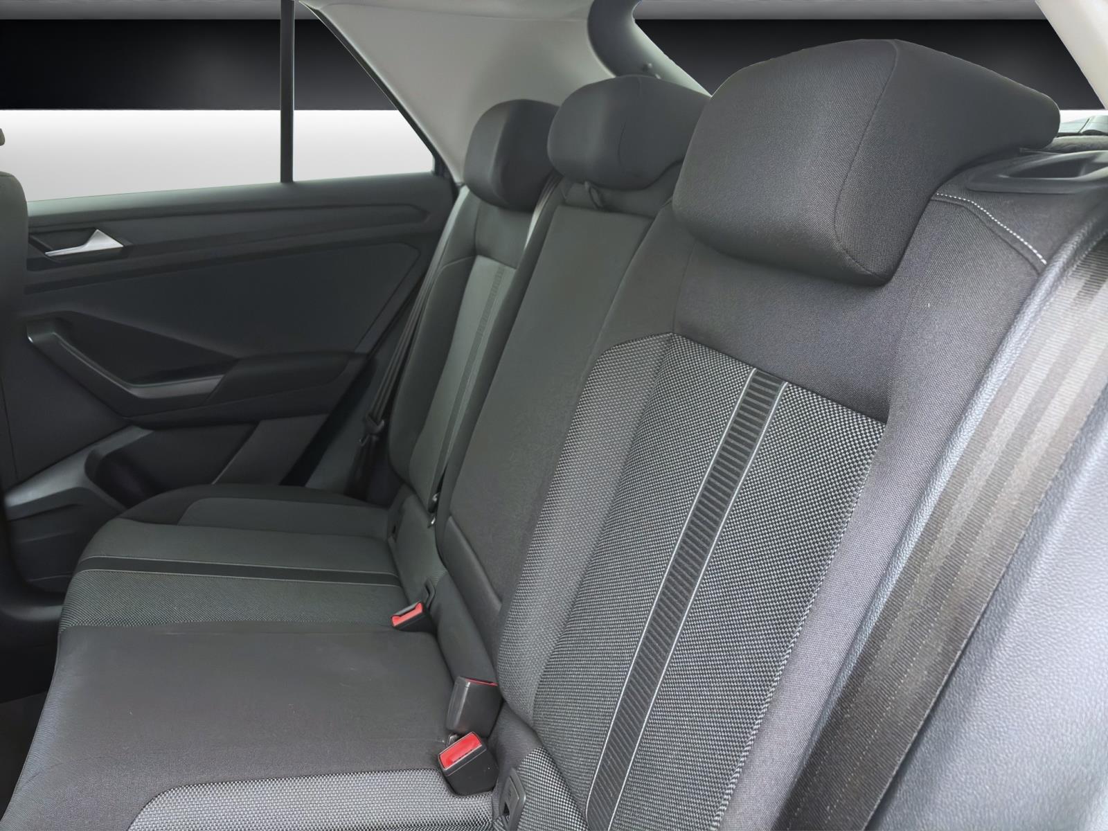 Volkswagen T-Roc 1.0 TSI LIFE NAVI PDC LED KLIMA