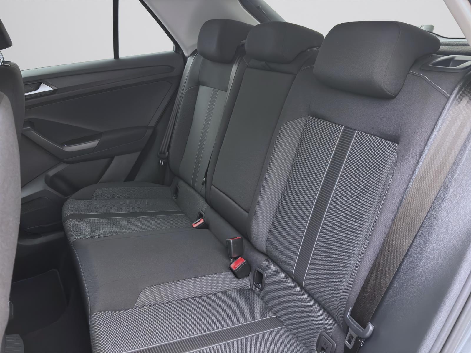 Volkswagen T-Roc 1.0 TSI LIFE NAVI KLIMA SITZHZG PDC