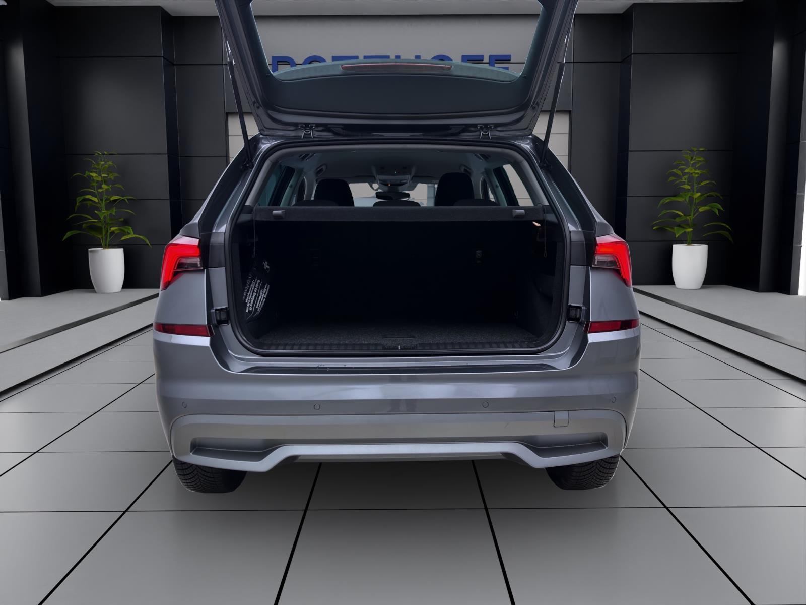 Skoda Kamiq 1.5 TSI DSG STYLE KAMERA PDC KLIMA ACC