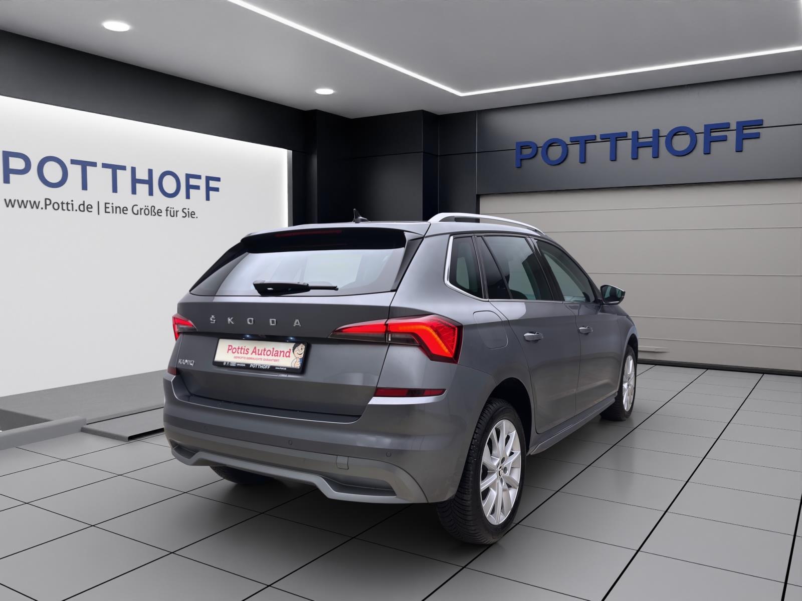 Skoda Kamiq 1.5 TSI DSG STYLE KAMERA PDC KLIMA ACC