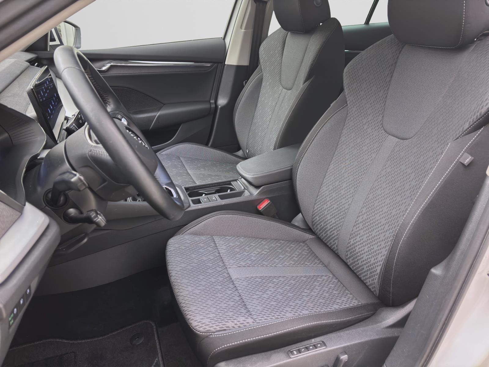Skoda Octavia Combi 2.0 TDI STYLE NAVI KLIMA PDC LED