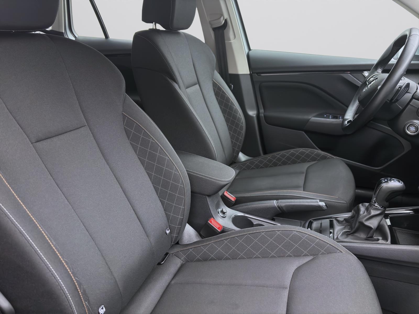 Skoda Kamiq 1.0 TSI DSG AMBITION KLIMA PDC LED SITZHZG
